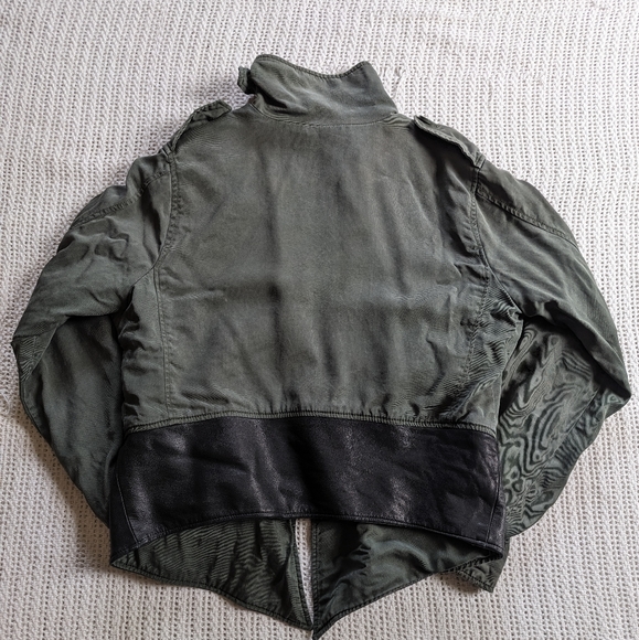Dakota Collective Women's Jacket Green Women's Medium Button Front Shell Tencel - Picture 2 of 10